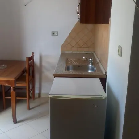 Eglent's Tourist House 3* Sarandë